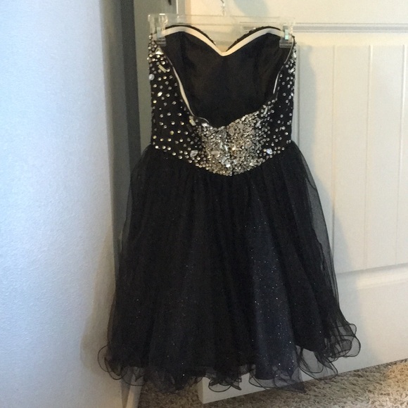 Short Black Sparkly Prom Dress - Picture 2 of 2